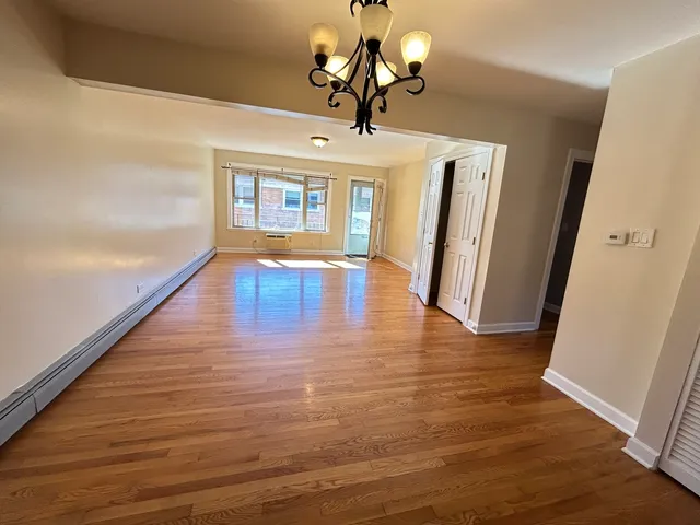 $189,900 | 4342 North Kedvale Avenue, Unit 2A, Chicago, IL 60641