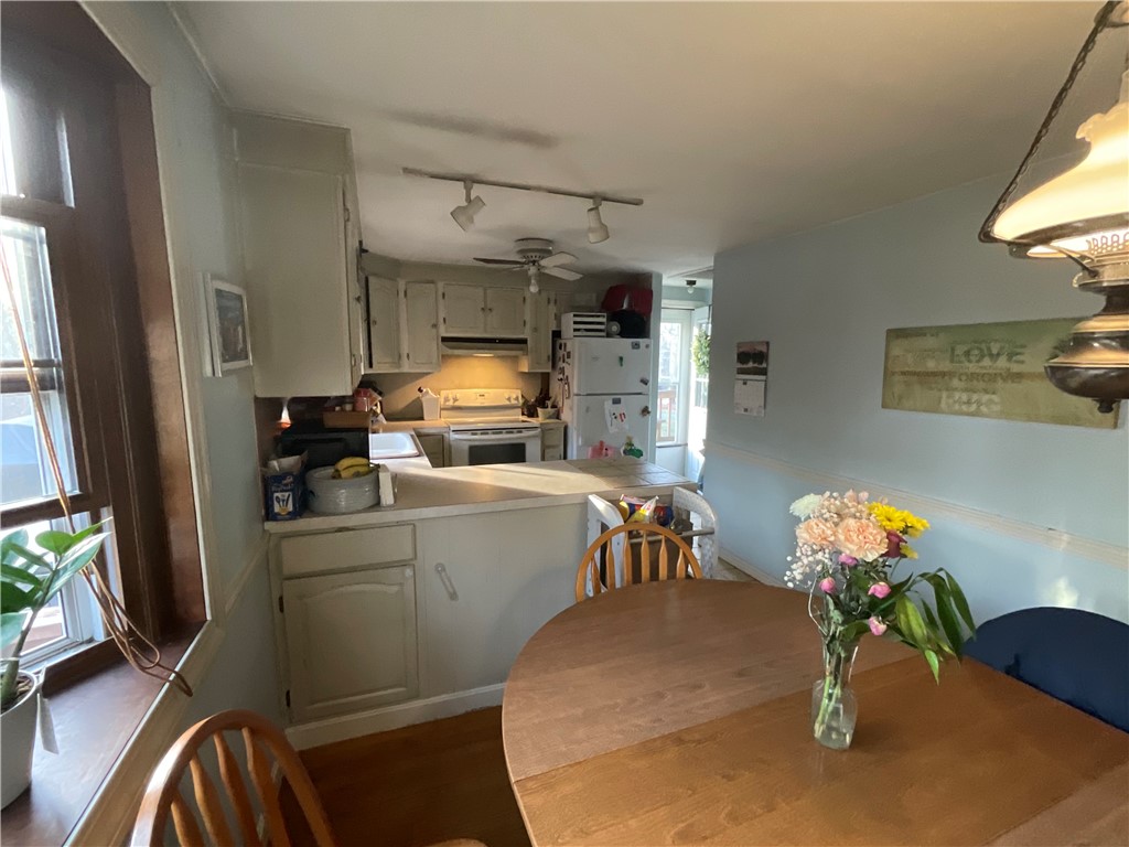 232 Quaker Lane Scituate, RI 02857 - Photo 14 of 17