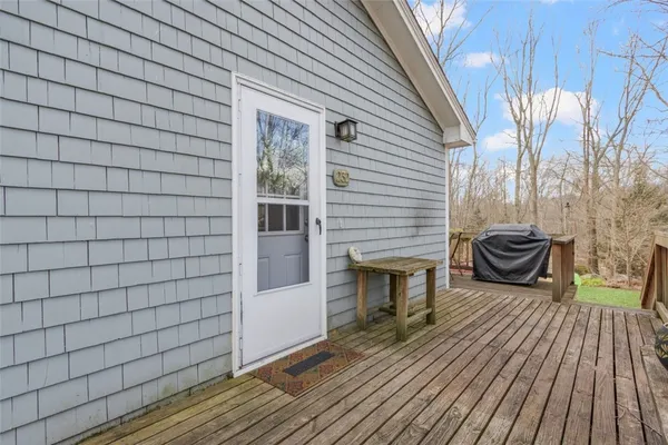 $419,900 | 232 Quaker Lane, Scituate, RI 02857