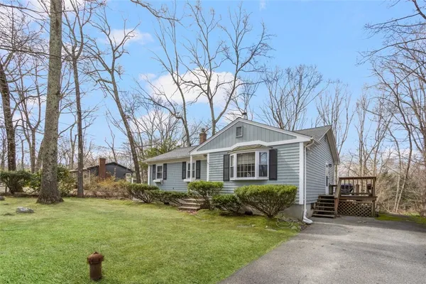 $419,900 | 232 Quaker Lane, Scituate, RI 02857