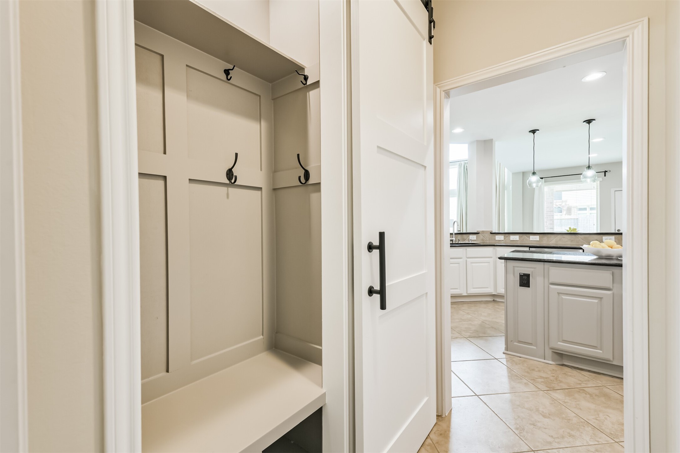 13519 Brant Grove Lane Houston, TX 77044 - Photo 18 of 49 a bathroom with a shower and a sink