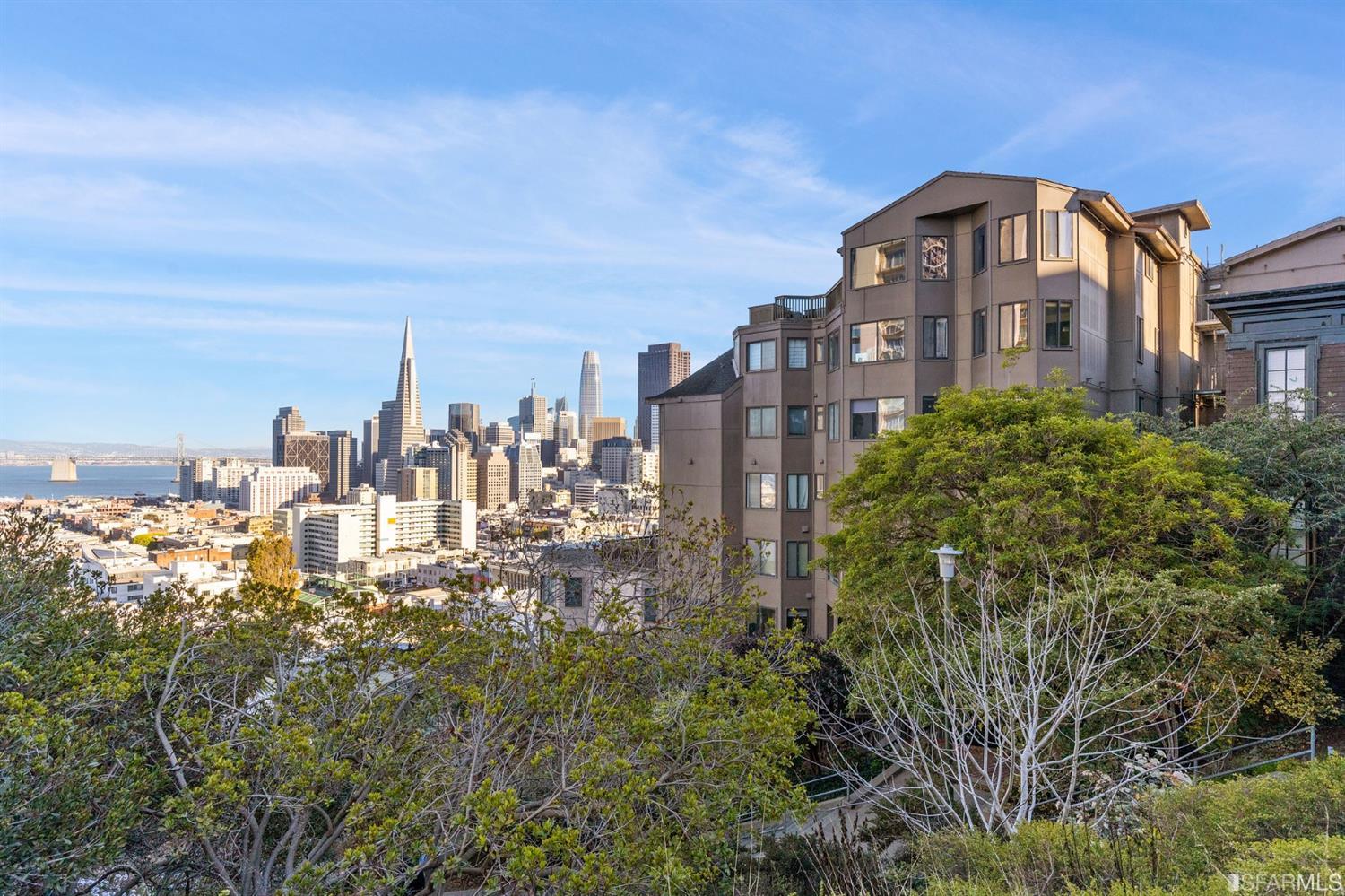 2 Fallon Place, Unit 15 San Francisco, CA 94133 - Photo 4 of 43