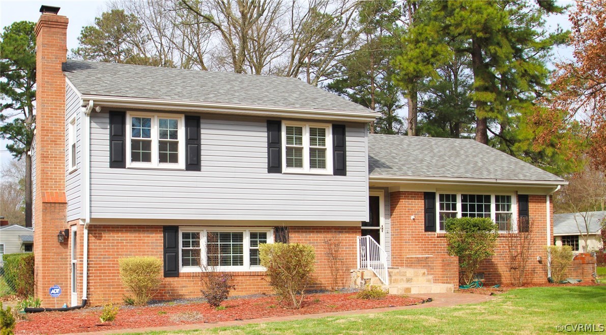 8310 Colebrook Road Richmond, VA 23227 - Photo 1 of 26 Gallery Image 1