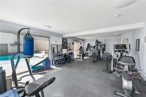$299,000 | 7135 Coldwater Canyon Avenue, Unit 16, North Hollywood, CA 91605