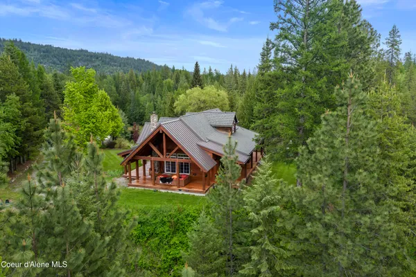 $2,100,000 | 778 B Street, Sandpoint, ID 83864