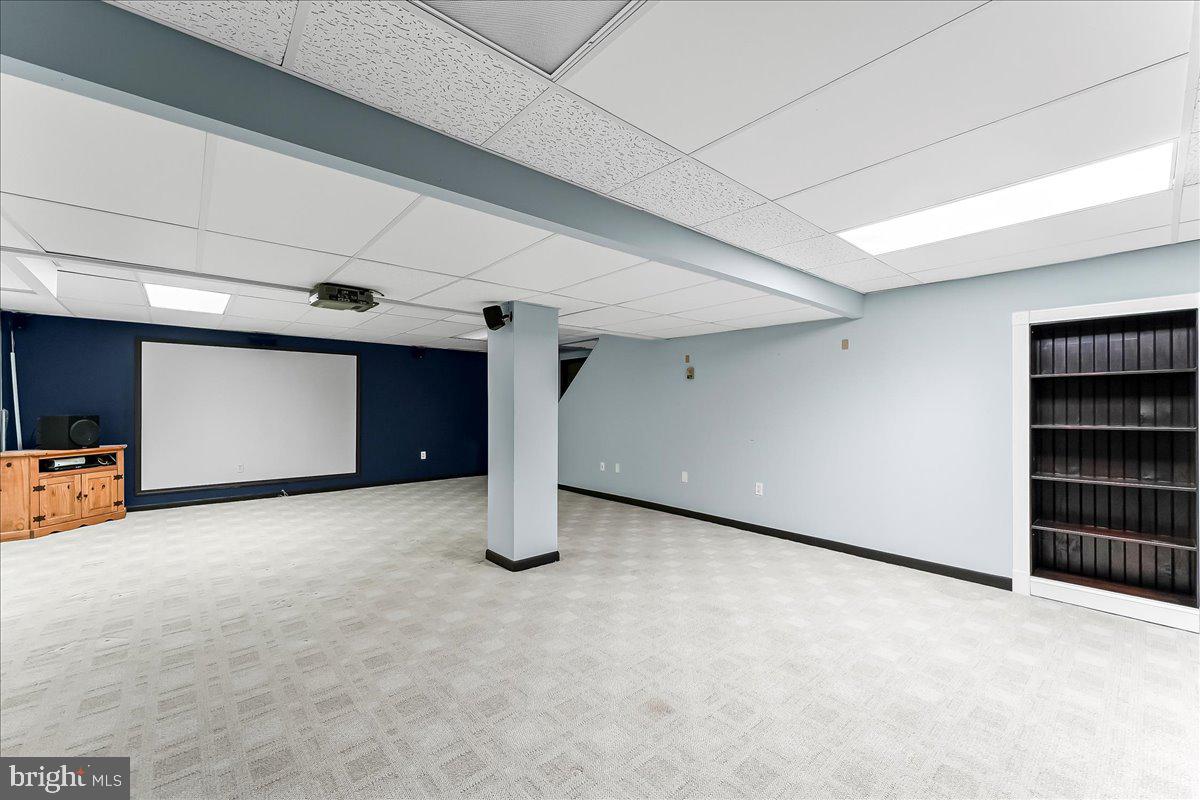 233 Chaingate Circle Landenberg, PA 19350 - Photo 24 of 31 a view of an empty room