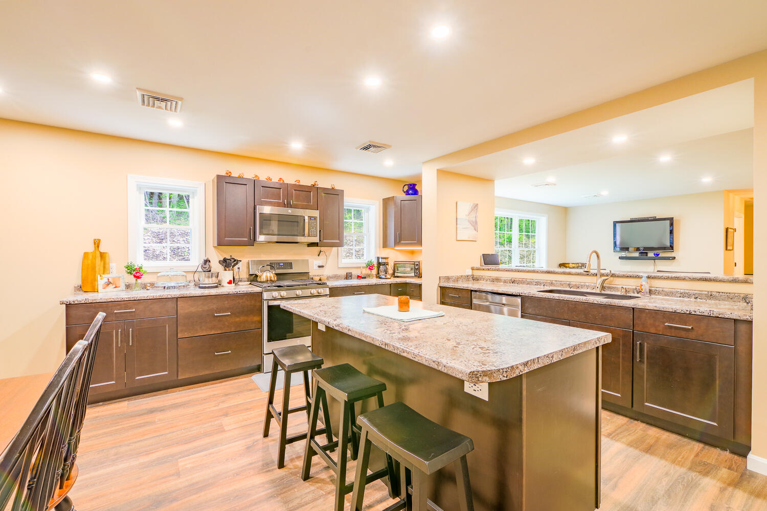 78 Manchester Woods Road Manchester, ME 04351 - Photo 9 of 33 78 Manchester Woods Rd 18-(ZF-5093-54382