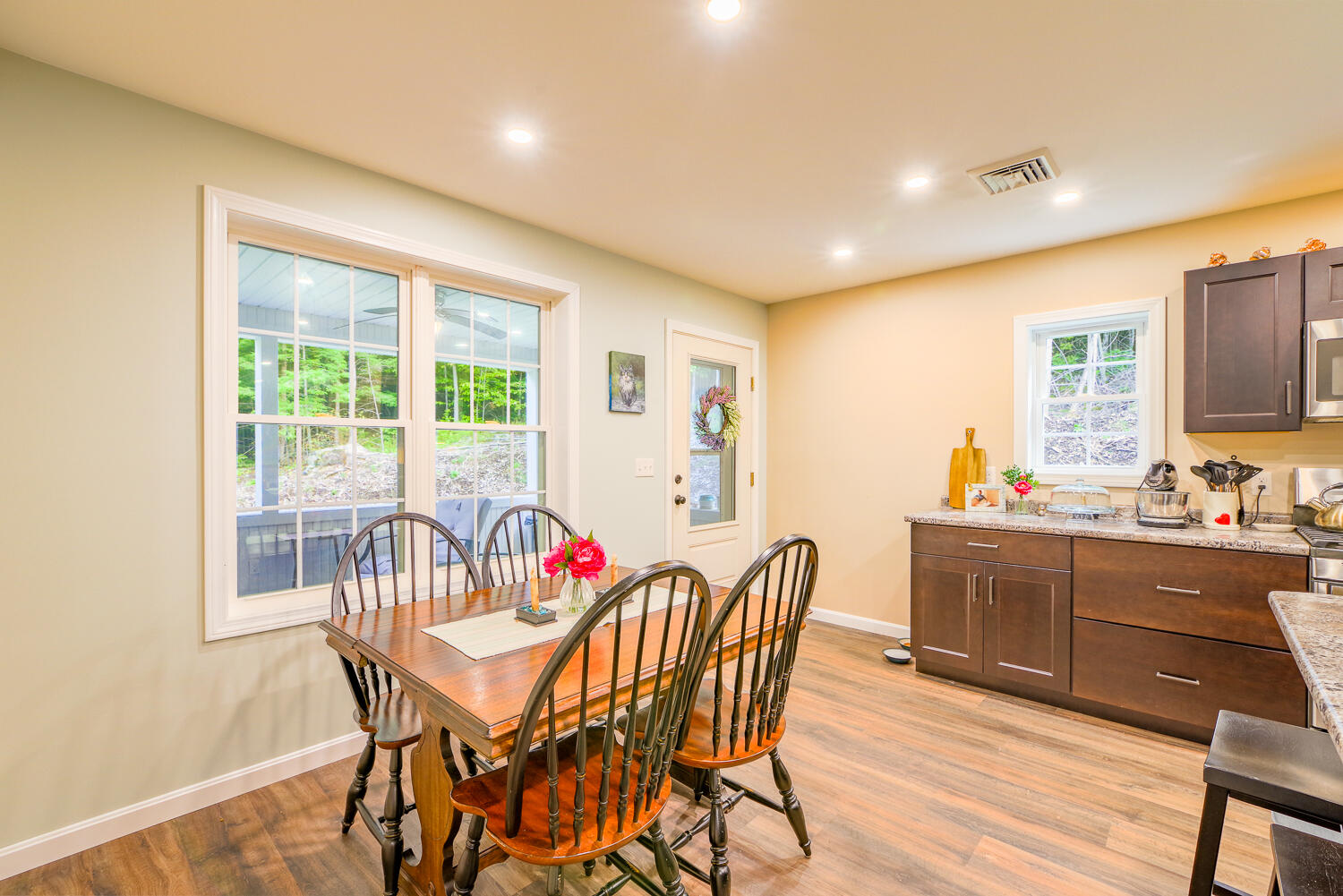 78 Manchester Woods Road Manchester, ME 04351 - Photo 10 of 33 78 Manchester Woods Rd 19-(ZF-5093-54382