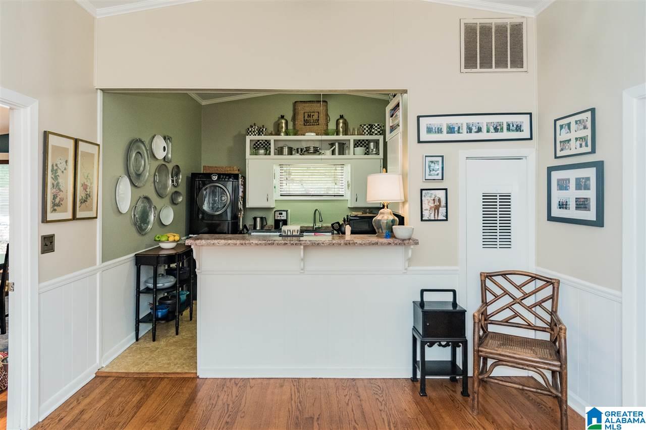4744 Vermont Avenue Birmingham, AL 35210 - Photo 7 of 33