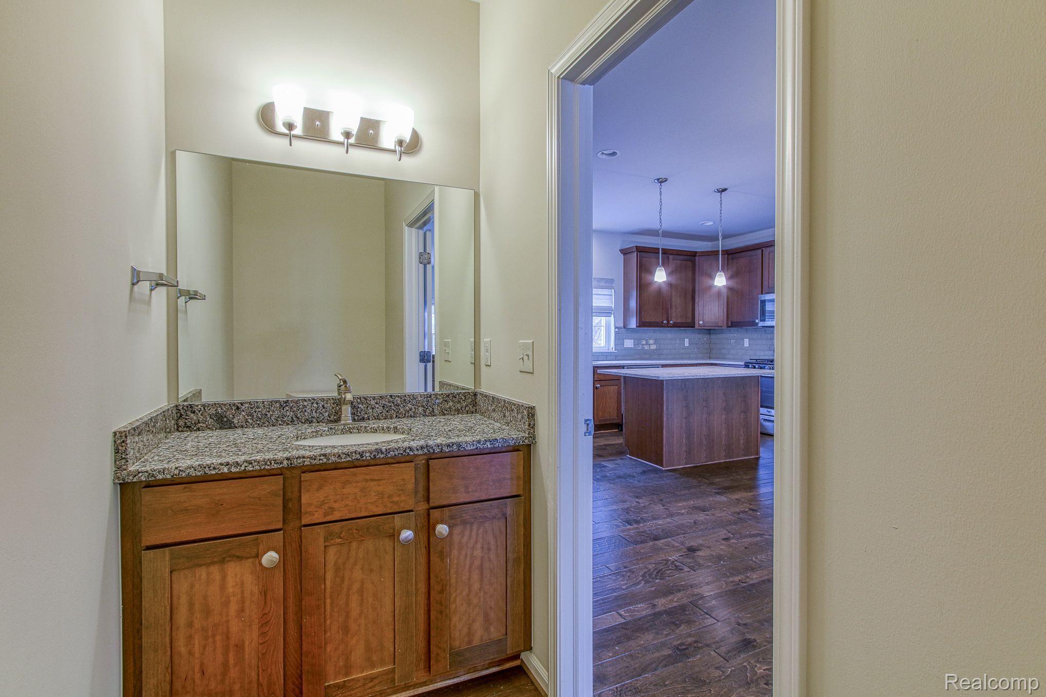 2677 Harvard Road Berkley, MI 48072 - Photo 22 of 40 Gallery Image 22