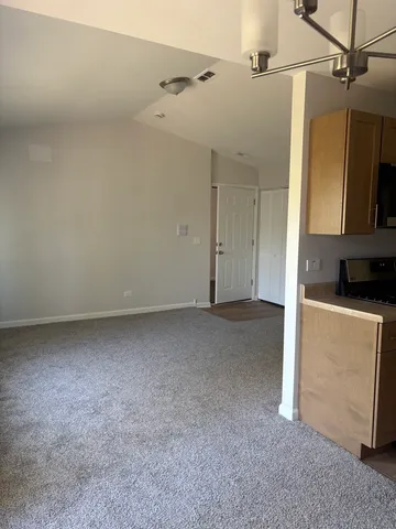 $2,000 | 230 Wethington Drive, Unit C, Wauconda, IL 60084