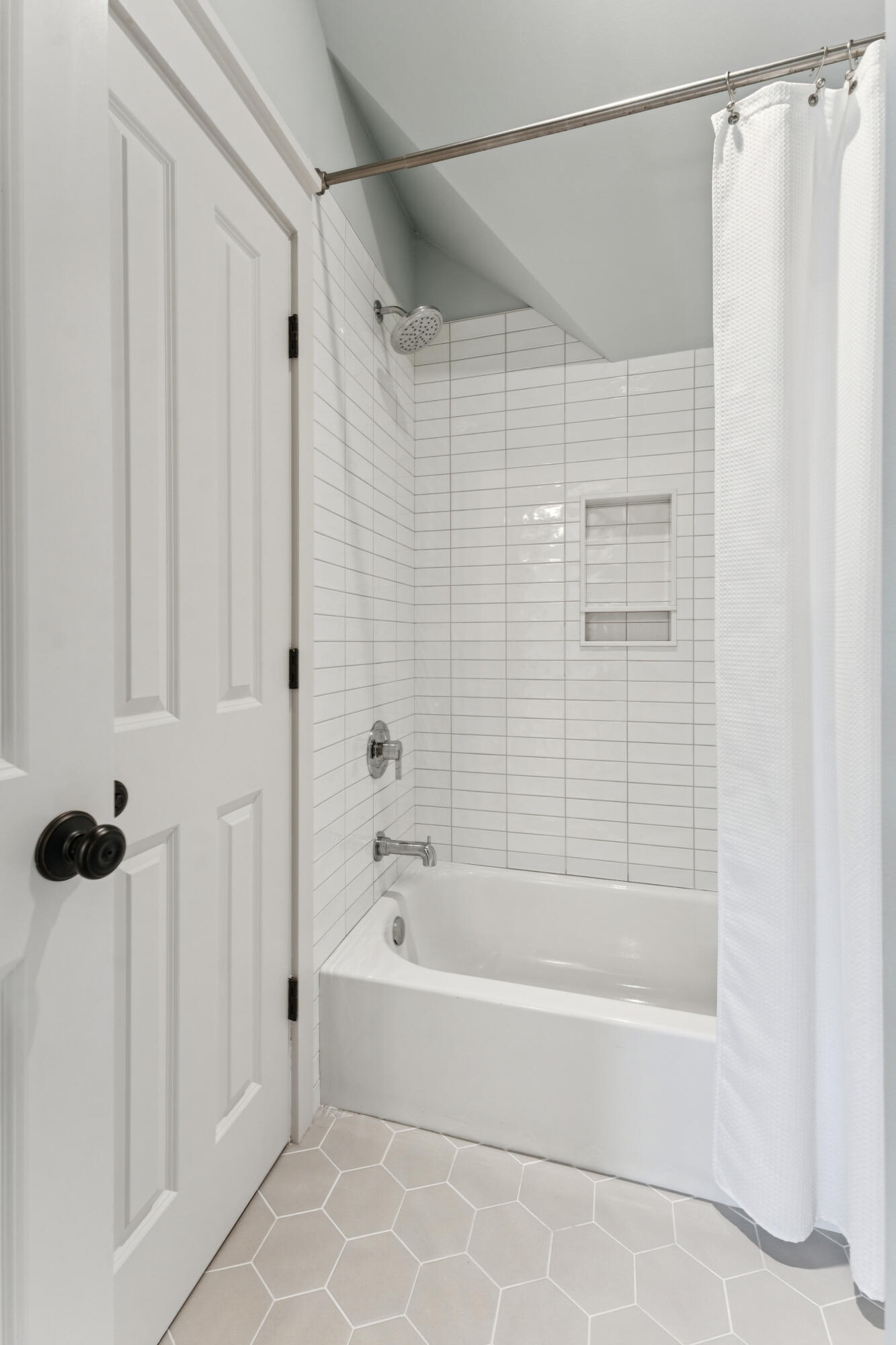 396 Evian Way Mount Pleasant, SC 29464 - Photo 39 of 58 396EvianWay-KeenEyeMarketing-082