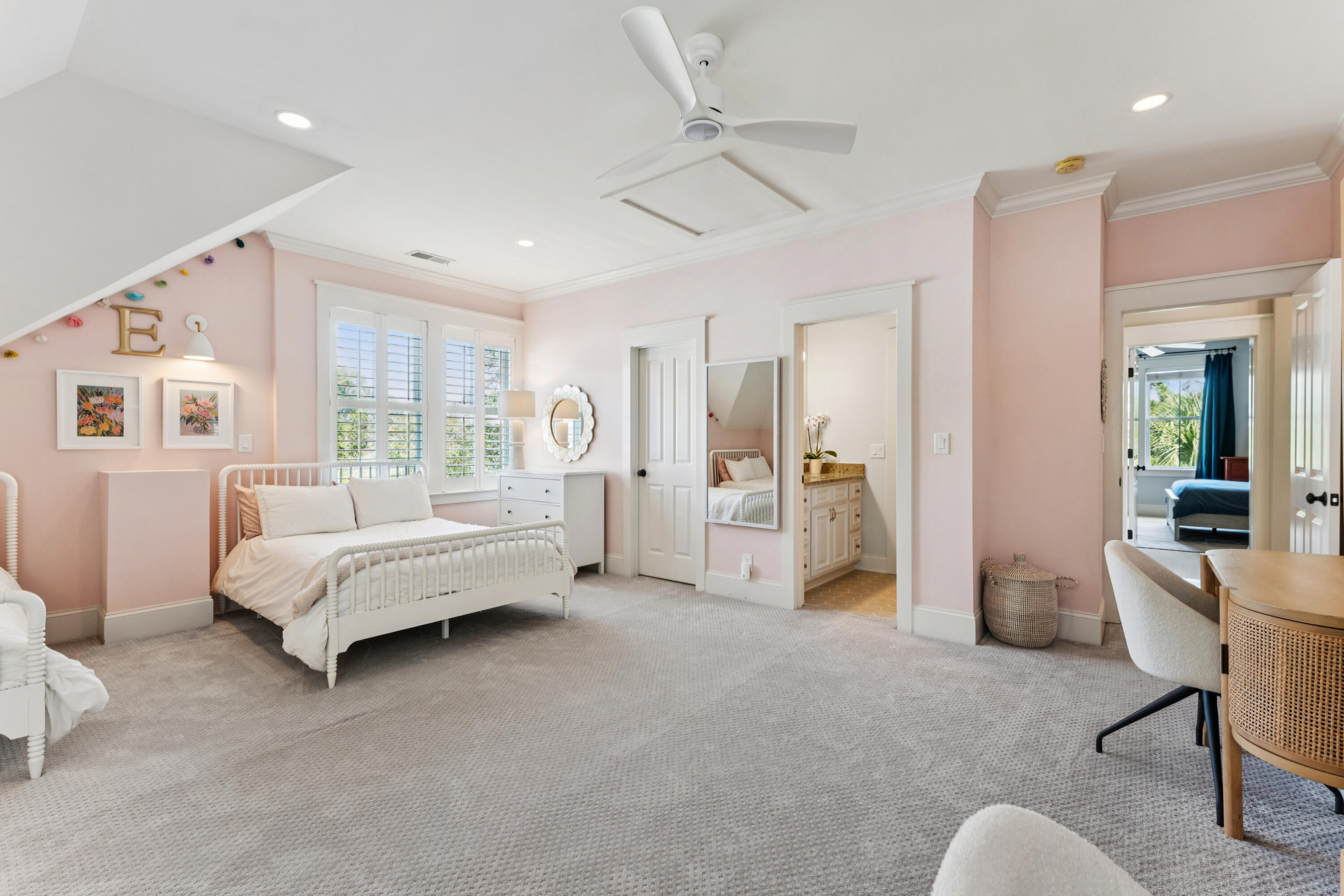 396 Evian Way Mount Pleasant, SC 29464 - Photo 42 of 58 396EvianWay-KeenEyeMarketing-089