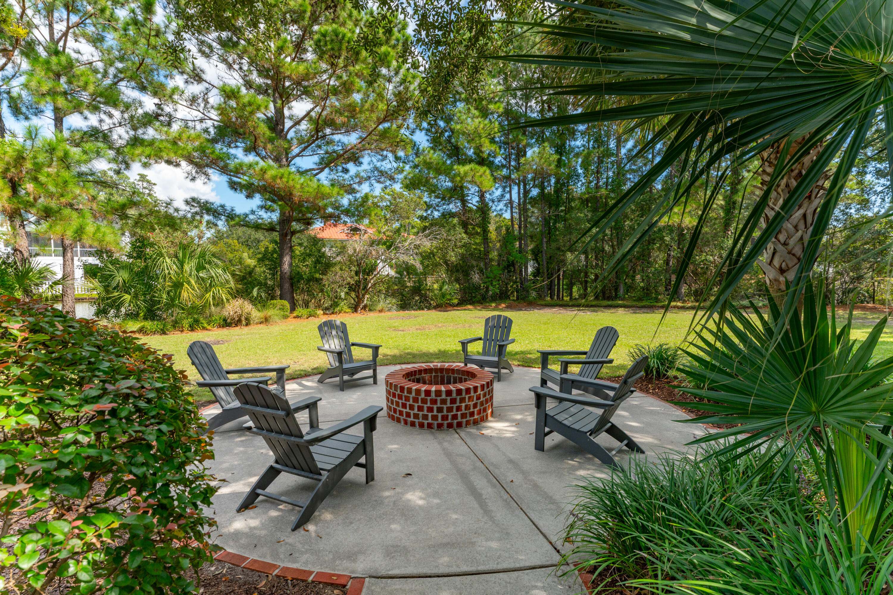 396 Evian Way Mount Pleasant, SC 29464 - Photo 47 of 58 396EvianWay-KeenEyeMarketing-096