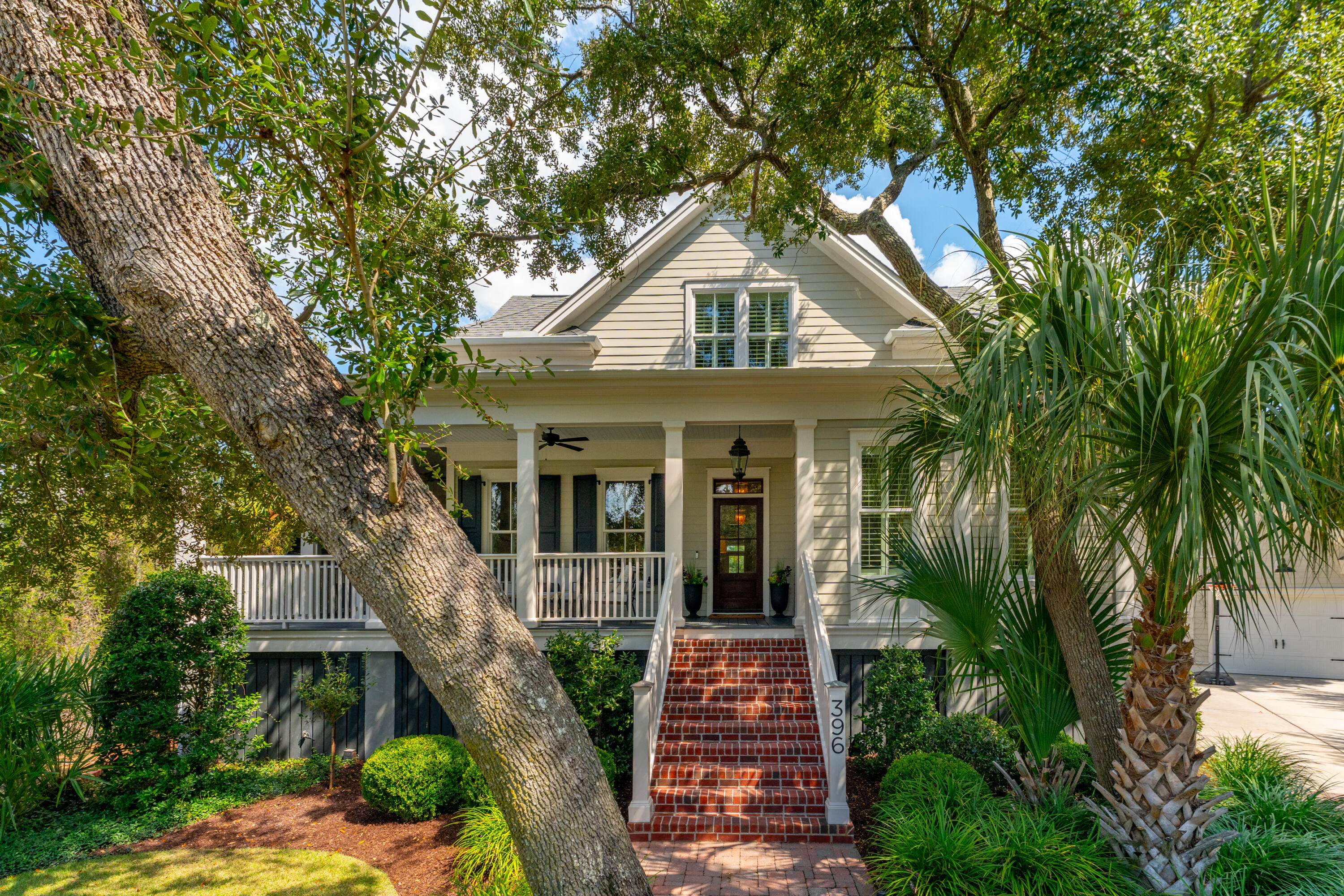 396 Evian Way Mount Pleasant, SC 29464 - Photo 51 of 58 396EvianWay-KeenEyeMarketing-003