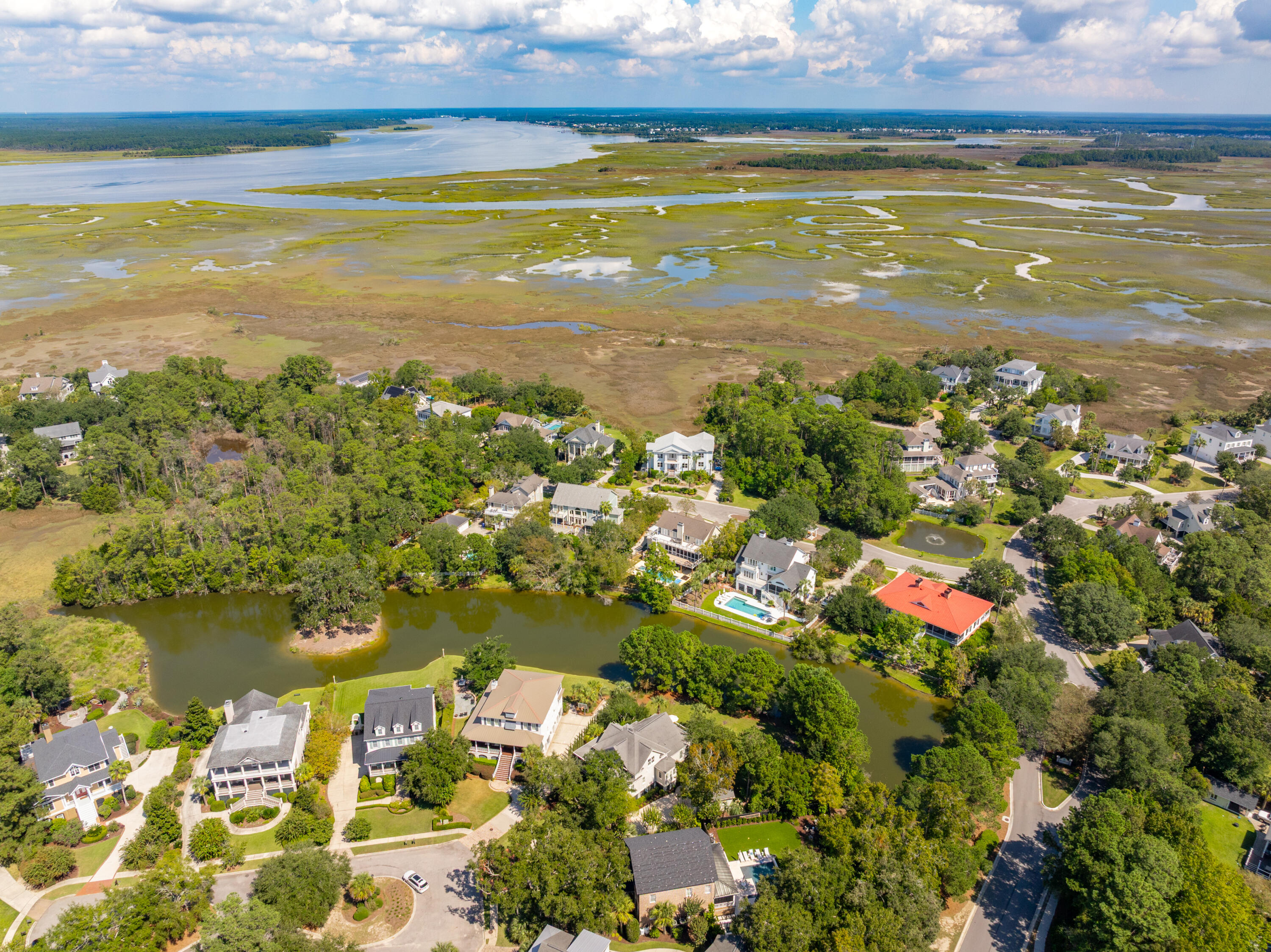 396 Evian Way Mount Pleasant, SC 29464 - Photo 53 of 58 396EvianWay-KeenEyeMarketing-107