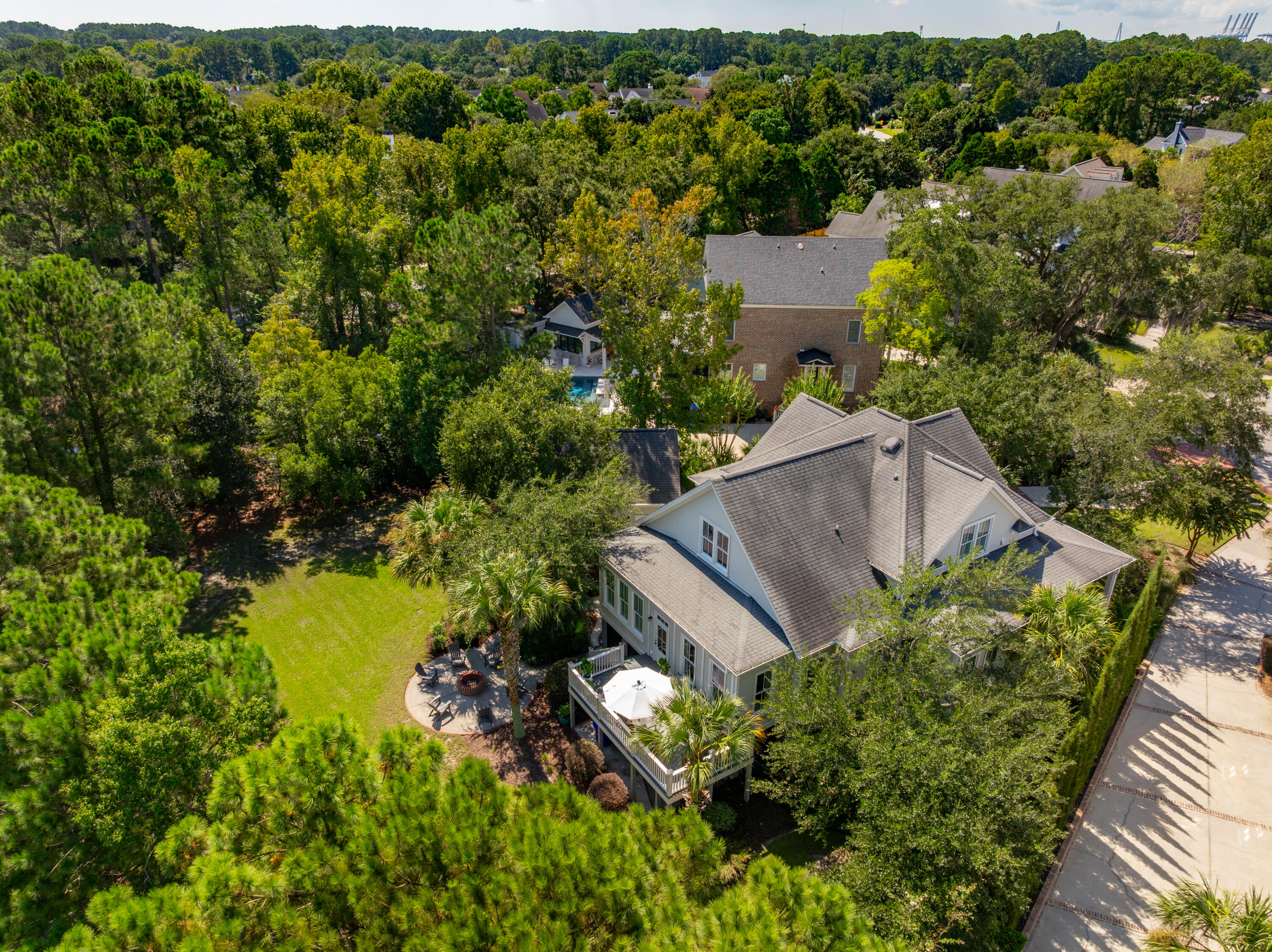 396 Evian Way Mount Pleasant, SC 29464 - Photo 56 of 58 396EvianWay-KeenEyeMarketing-112