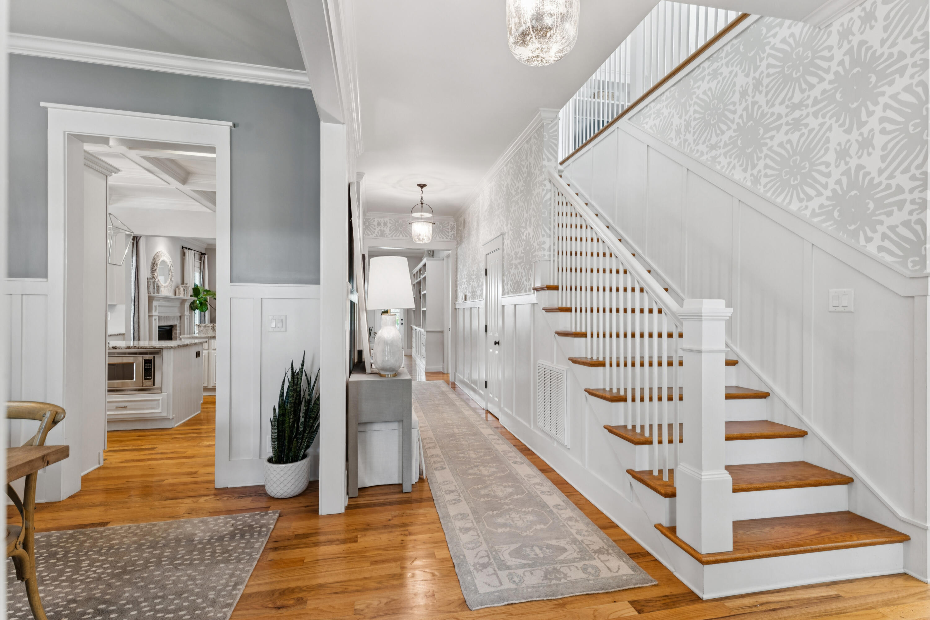 396 Evian Way Mount Pleasant, SC 29464 - Photo 9 of 58 396EvianWay-KeenEyeMarketing-023