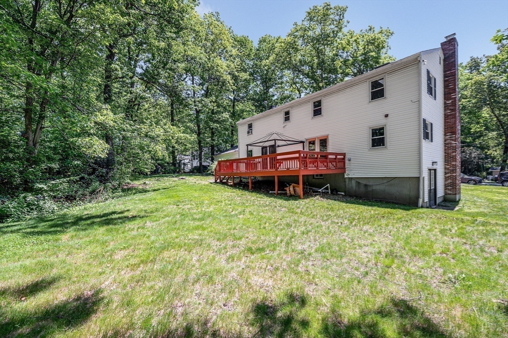 49 Countryside Road Grafton, MA 01536 - Photo 30 of 36