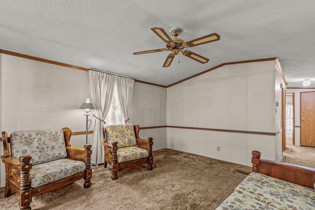 8764 National Road Southwest, Unit 118 Etna, OH 43062 - Photo 6 of 35 Living Room