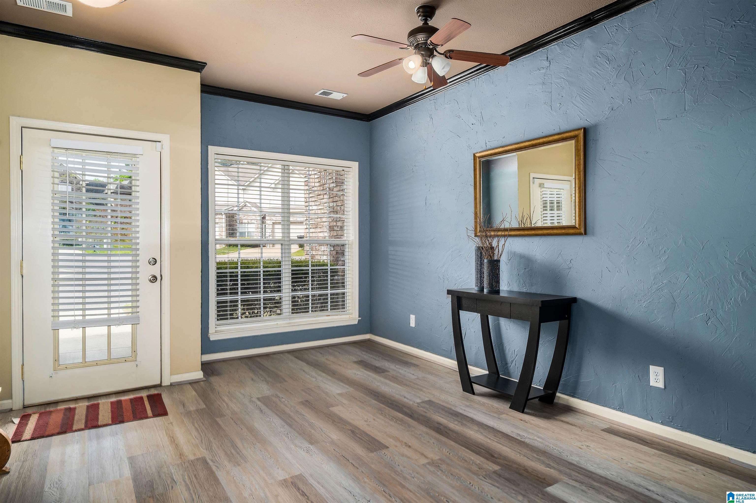 542 Hackberry Ridge Cove Birmingham, AL 35226 - Photo 6 of 28 Gallery Image 6