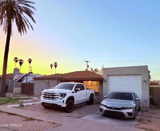 $285,000 | 338 East Marilyn Avenue, Mesa, AZ 85210