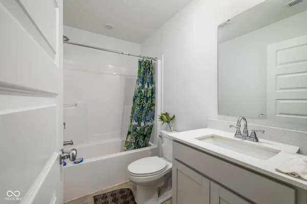 $390,000 | 11522 Basalt Drive, Indianapolis, IN 46235