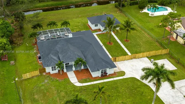 $13,250 | 11066 46th Place North, West Palm Beach, FL 33411