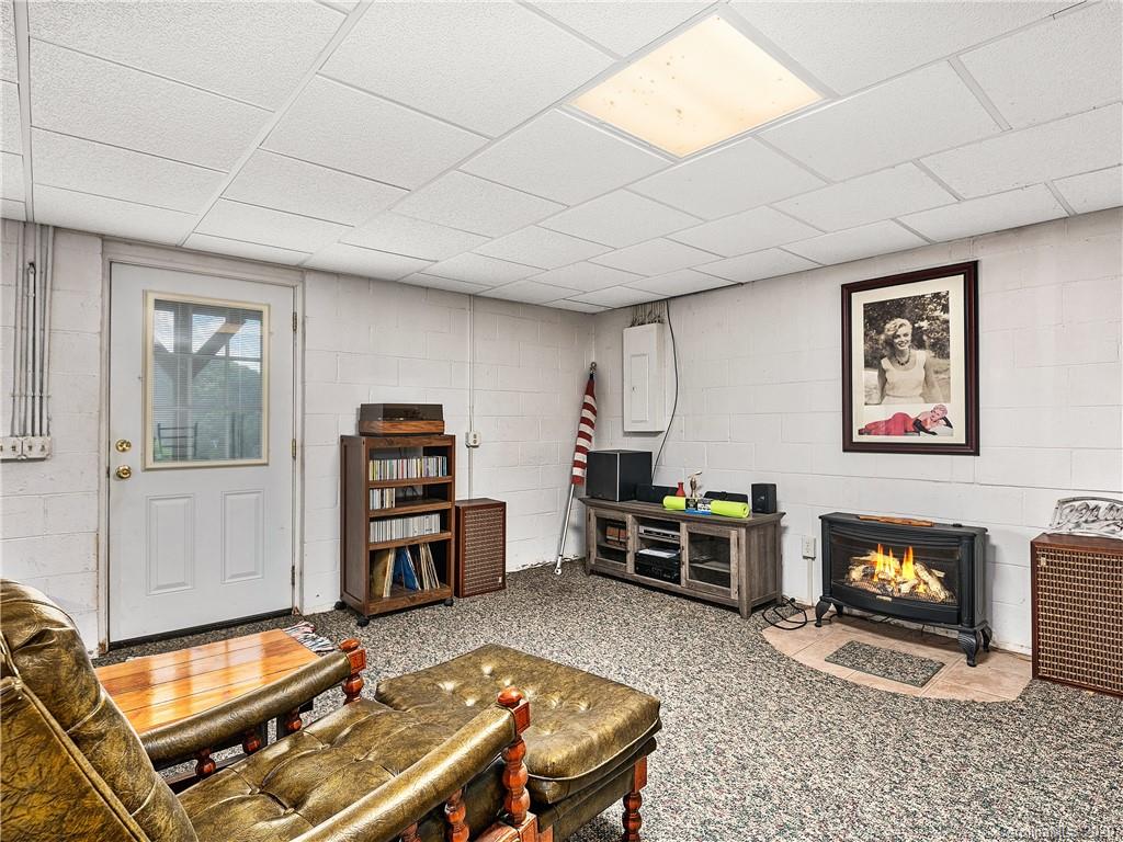 659 Green Valley Road Leicester, NC 28748 - Photo 14 of 22 Gallery Image 14