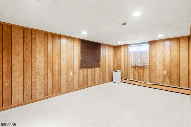 $749,000 | 19 Petry Drive, East Hanover, NJ 07936