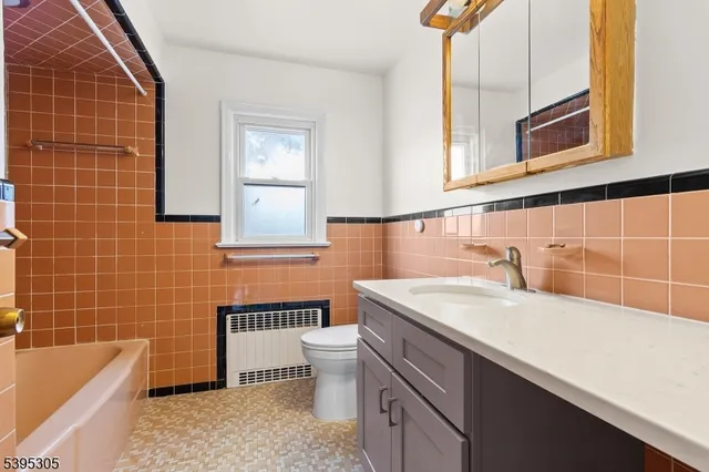 $749,000 | 19 Petry Drive, East Hanover, NJ 07936