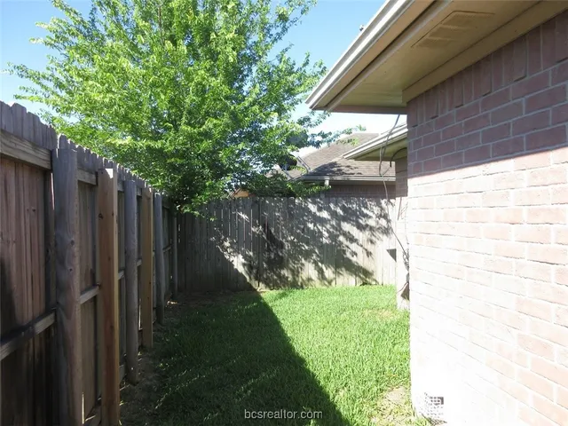 $1,495 | 916 Willow Pond Street, College Station, TX 77845
