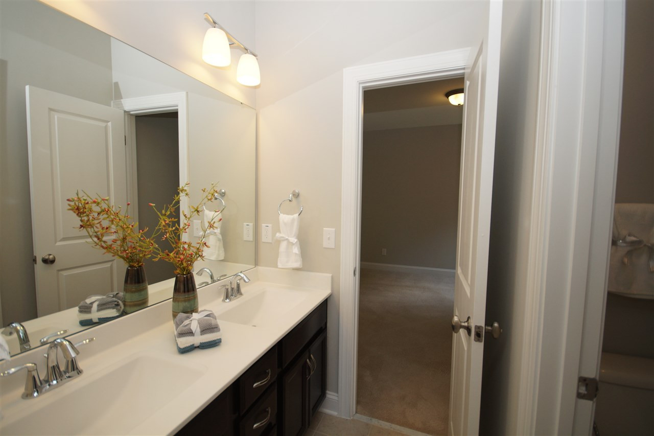 11805 Venture Oak Way Raleigh, NC 27613 - Photo 22 of 25 Photo 22