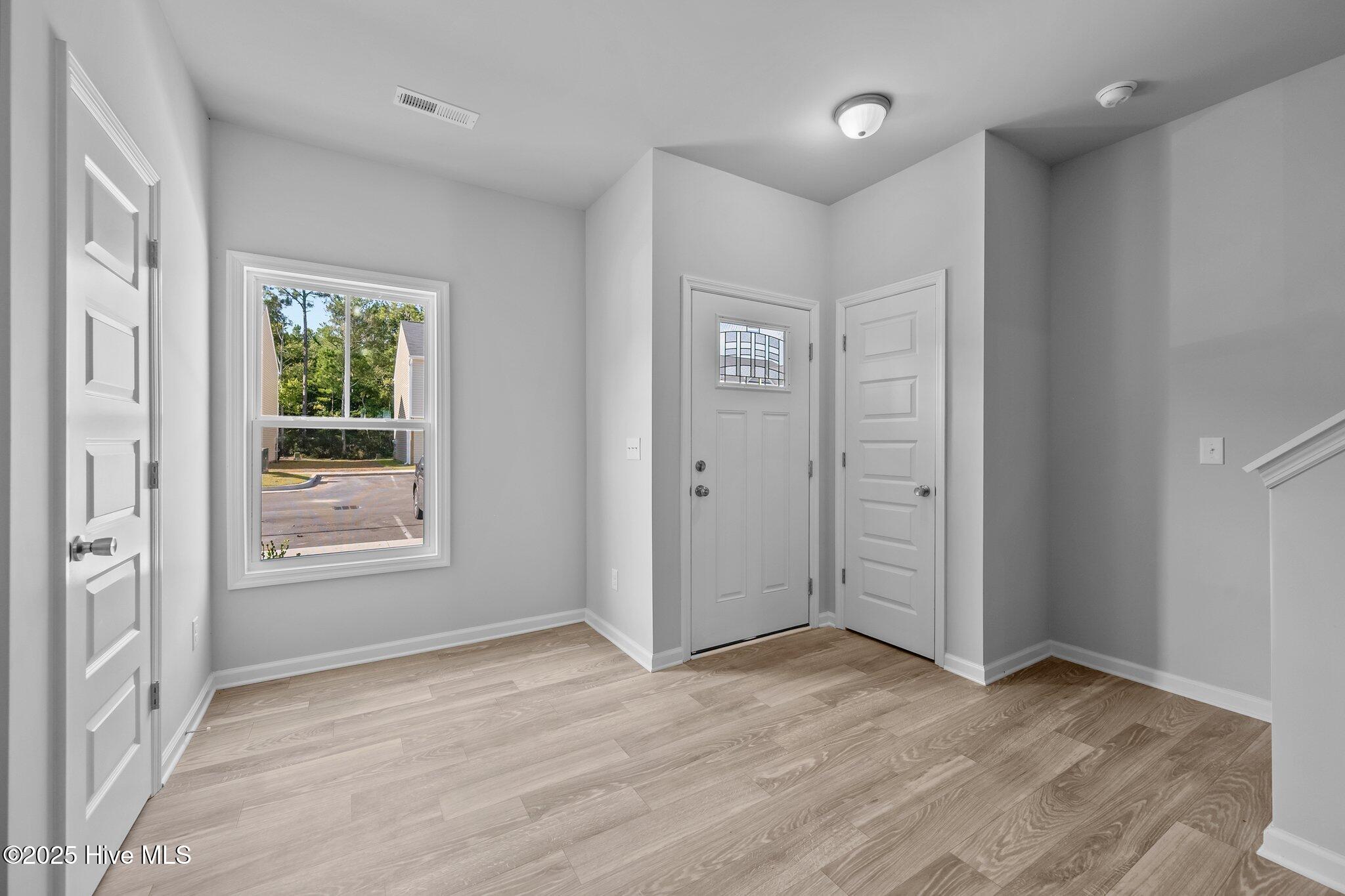 175 Buckhorn Avenue Holly Ridge, NC 28445 - Photo 2 of 23 9-web-or-mls-_Z728202