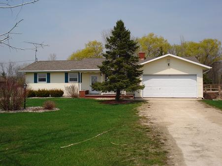 W7405 Cth T Fond du Lac, WI 54937 - Photo 1 of 1 Front