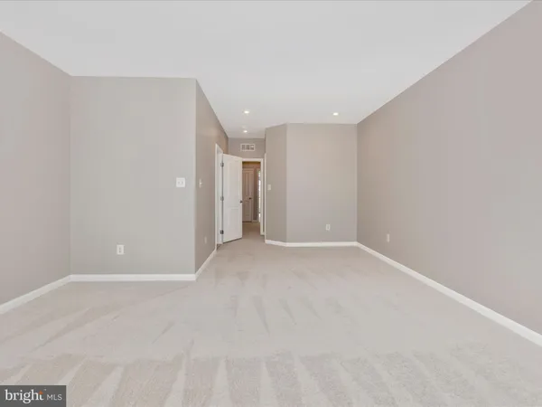 $2,750 | 10020 Beerse Street, Ijamsville, MD 21754