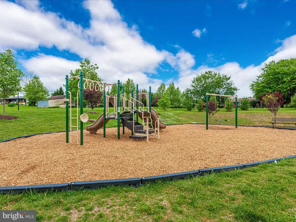 $2,750 | 10020 Beerse Street, Ijamsville, MD 21754