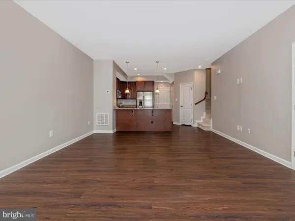 $2,750 | 10020 Beerse Street, Ijamsville, MD 21754