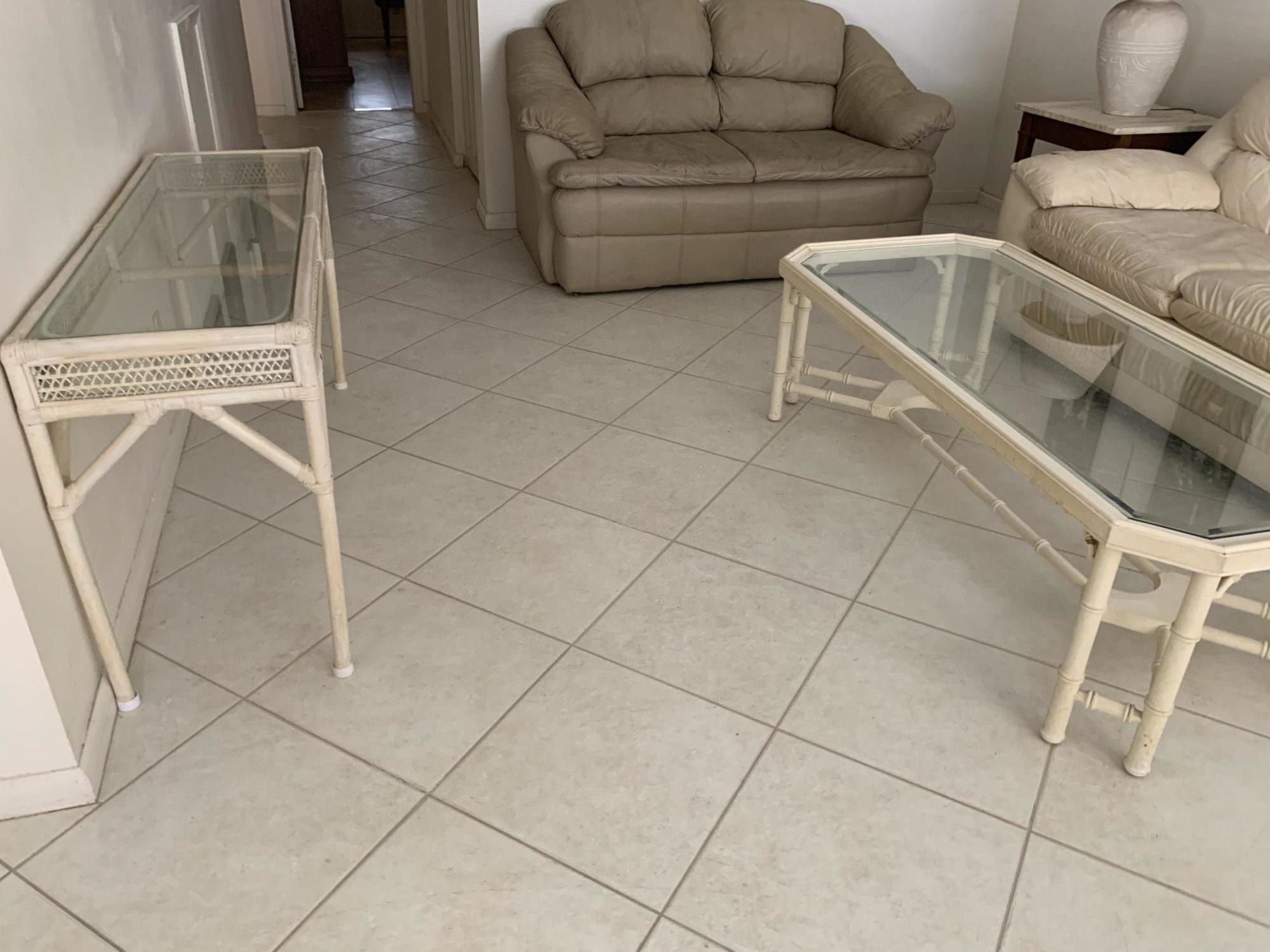 2047 Hythe A Boca Raton, FL 33434 - Photo 17 of 20 IMG_1023