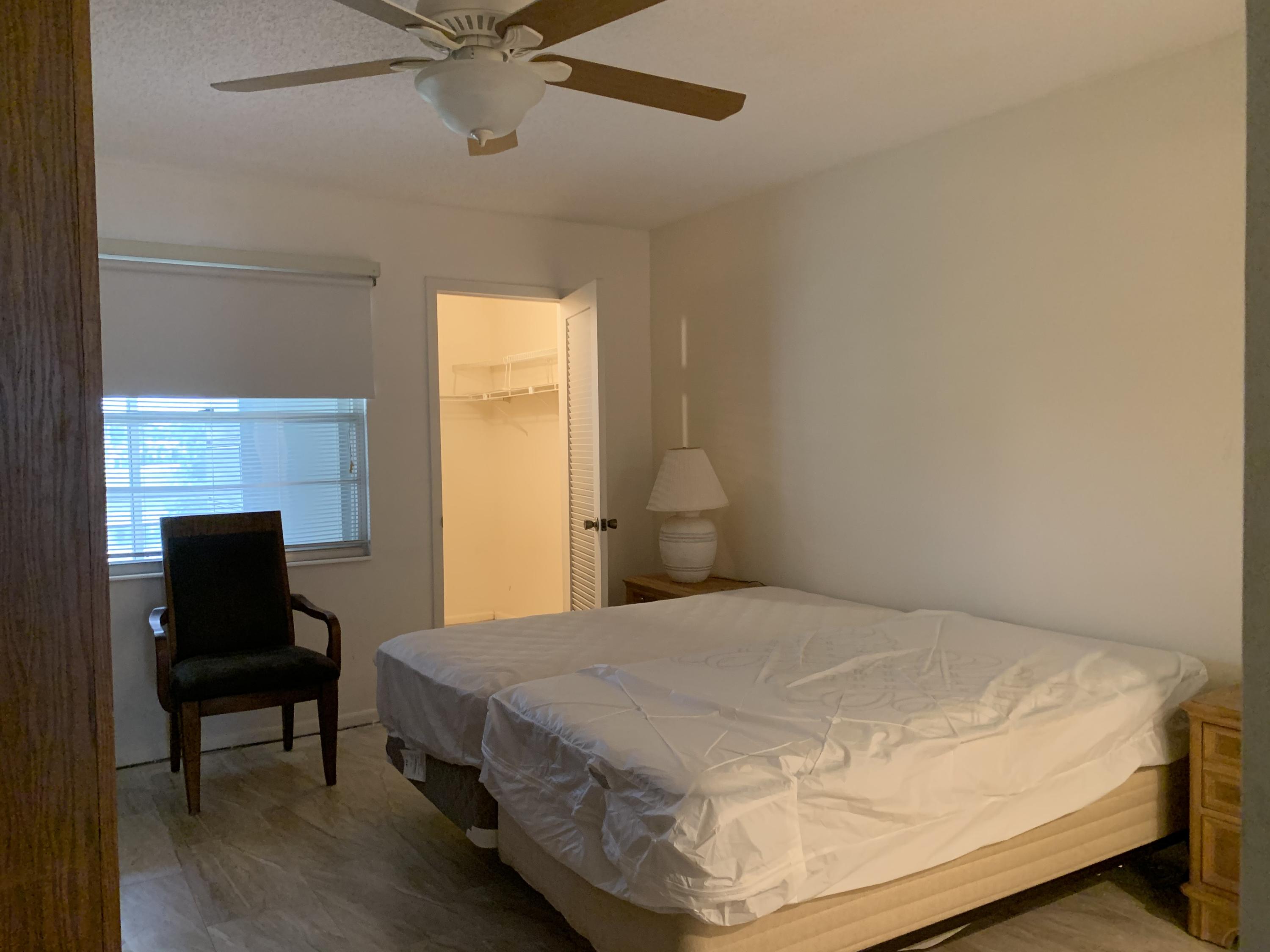 2047 Hythe A Boca Raton, FL 33434 - Photo 7 of 20 IMG_1012