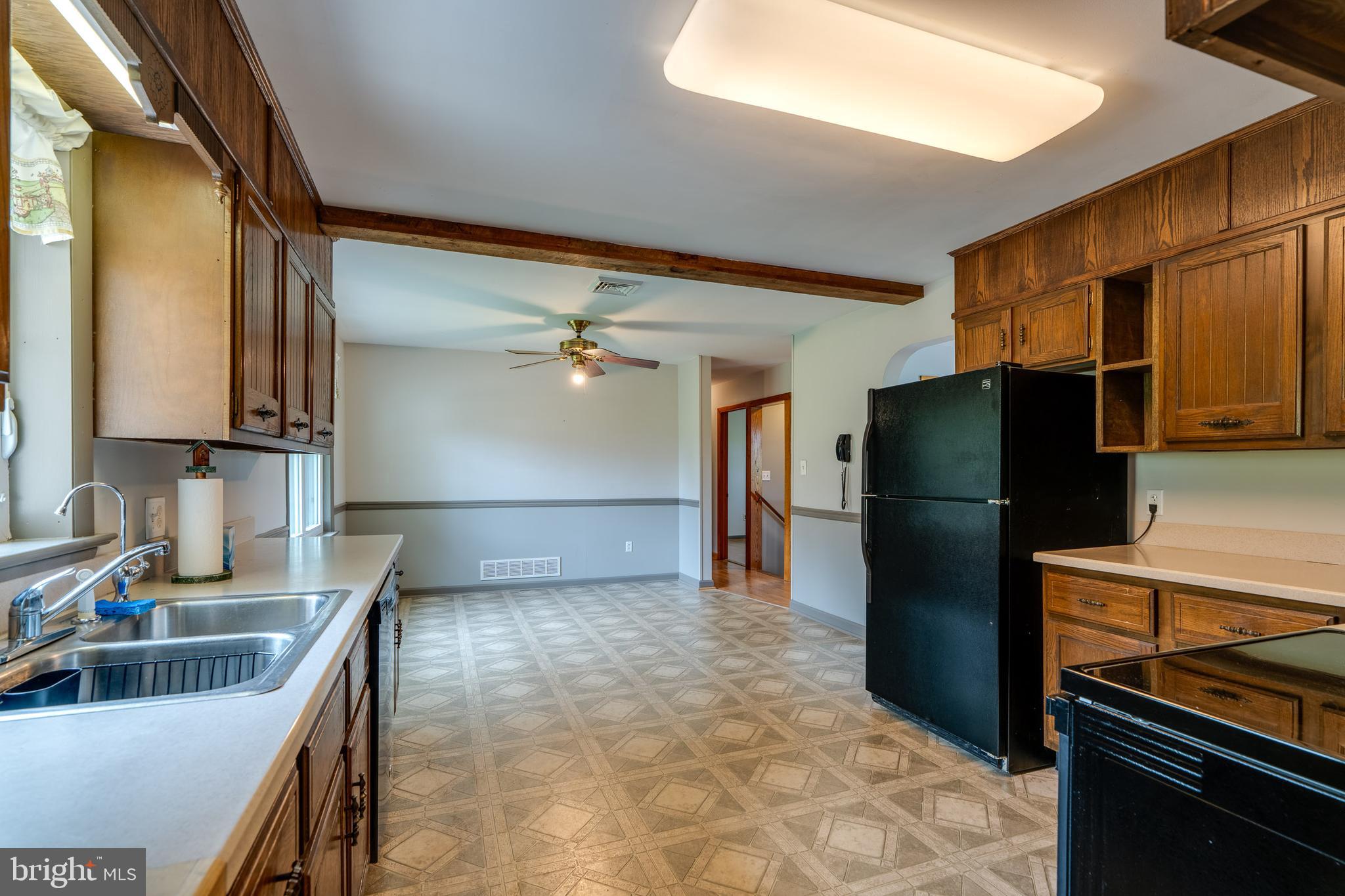 67 Center Road Quarryville, PA 17566 - Photo 8 of 74 Gallery Image 8