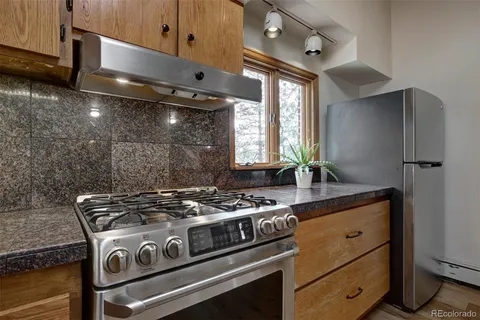 $1,050,000 | 20883 Sky Meadow Lane, Golden, CO 80401