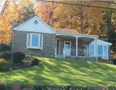 2806 Middle Road Glenshaw, PA 15116 - Photo 1 of 8 Exterior Front.