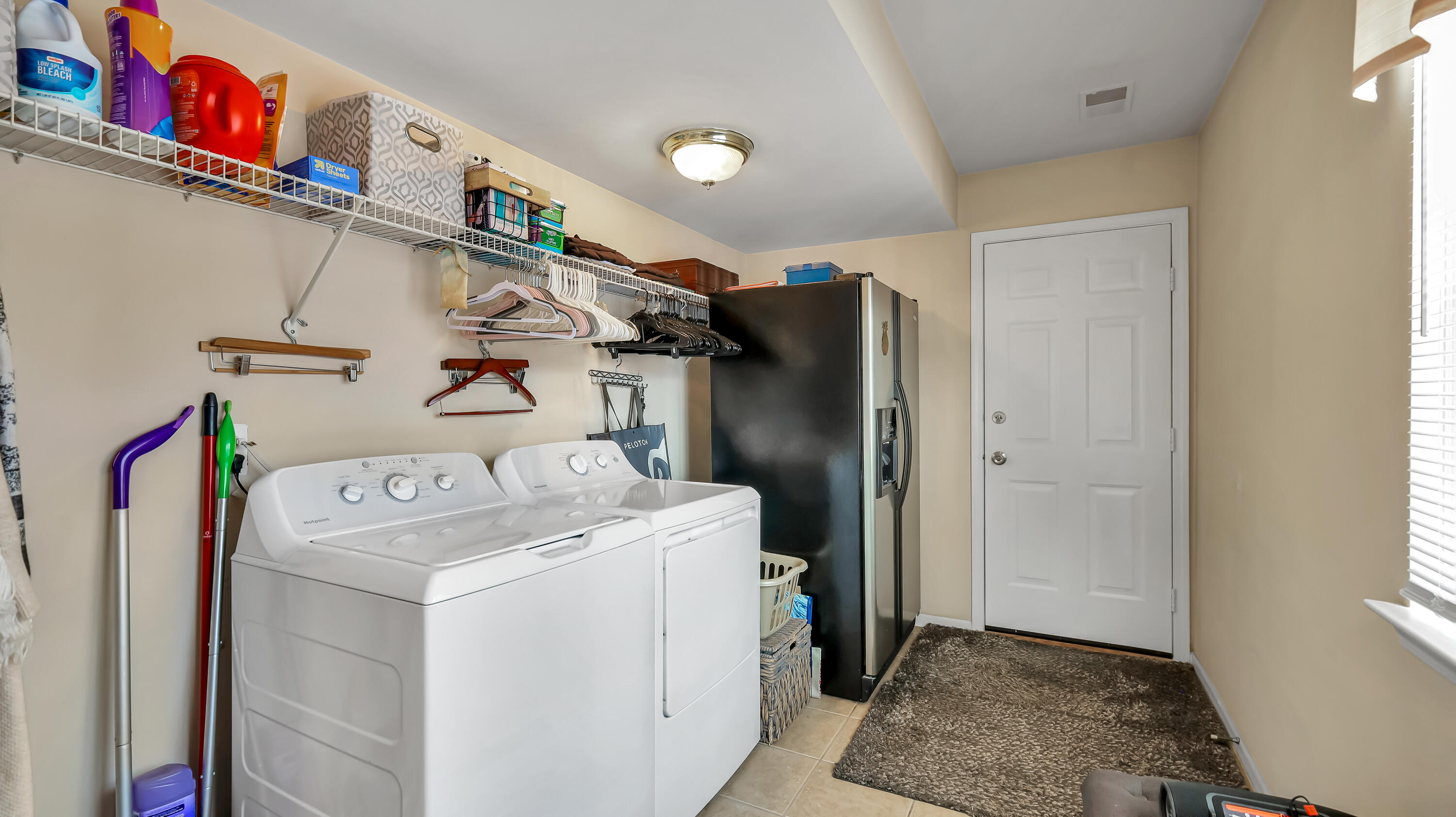 5463 Stoney Place North, Unit 6102 Utica, MI 48316 - Photo 11 of 17 IMG_2892