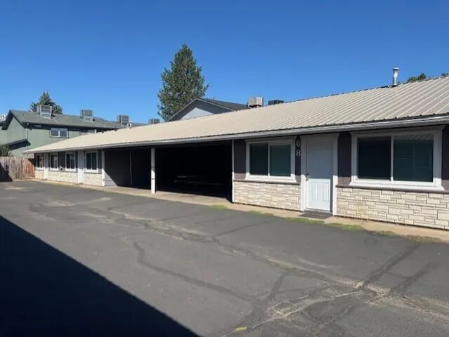 a house view with a outdoor space