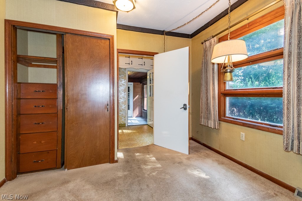 8343 Broadmoor Road Mentor, OH 44060 - Photo 10 of 35