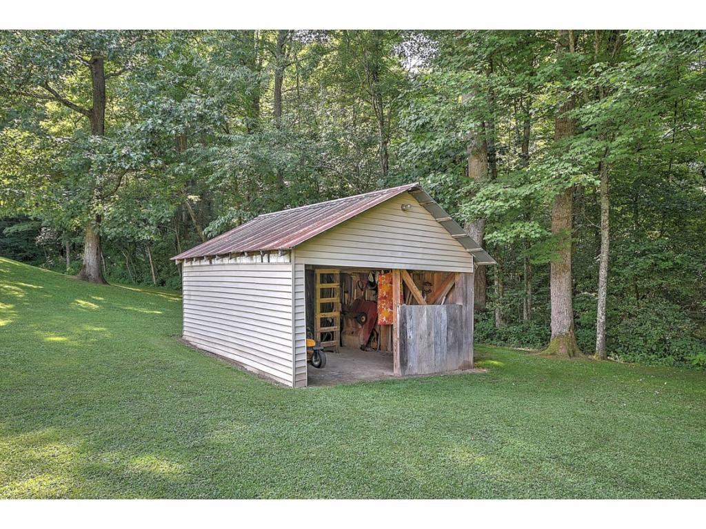 784 Ryder Church Road Bluff City, TN 37618 - Photo 12 of 31 Photo 12