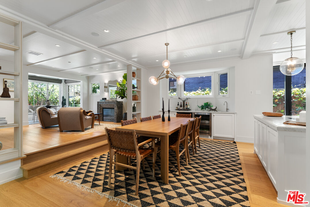 929 Marco Place Venice, CA 90291 - Photo 4 of 56 a view of a dining room with furniture
