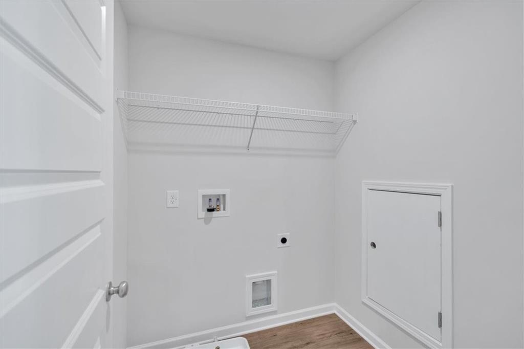 107 Lavender Circle Calhoun, GA 30701 - Photo 17 of 32 a view of a small space