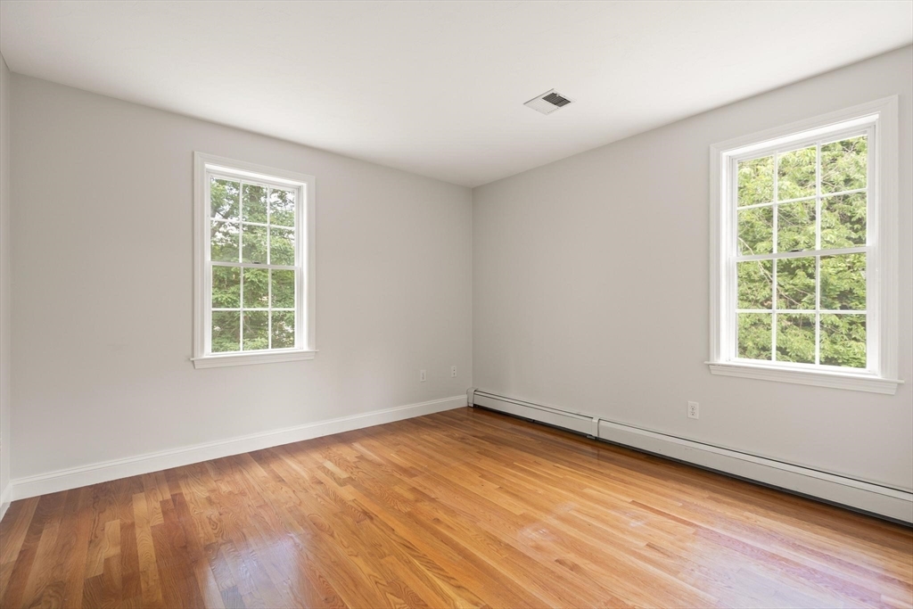 5 Winchester Road Medway, MA 02053 - Photo 27 of 42
